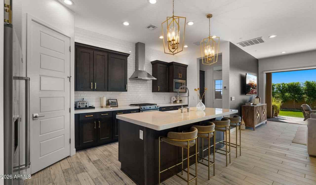 21514 N 58th St - Photo 7 of 29