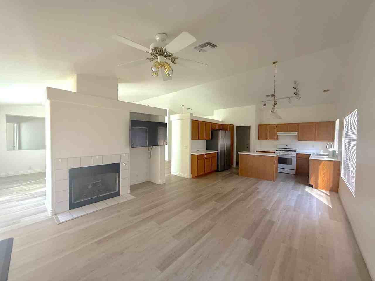 19858 N 33rd Pl - Photo 7 of 13