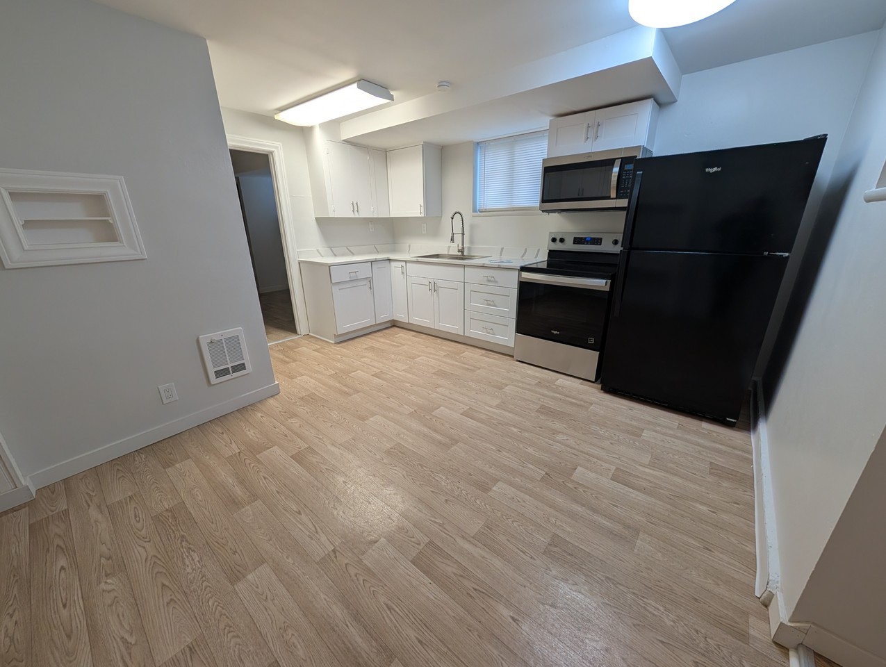 4121 Dayton Ave N. - Photo 2 of 14