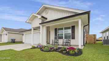 featured image of 5044 Rivergrass Dr