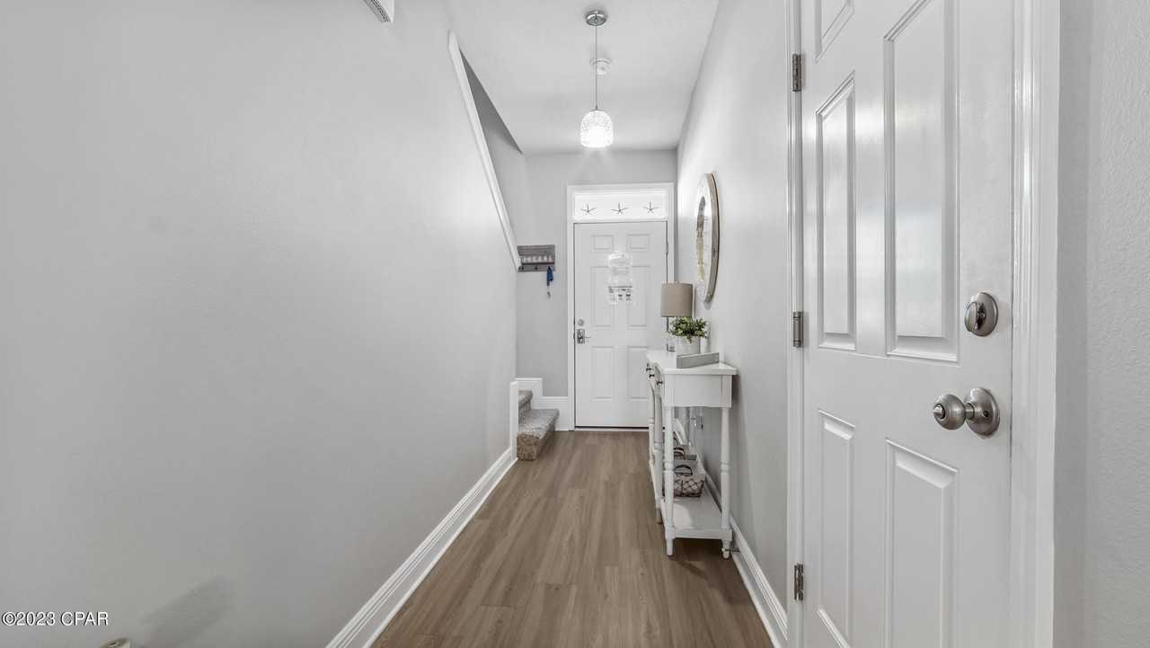 7450 Shadow Lake Dr - Photo 5 of 34