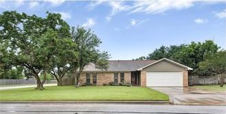 4430 Kirkwood Dr - Photo 1 of 1