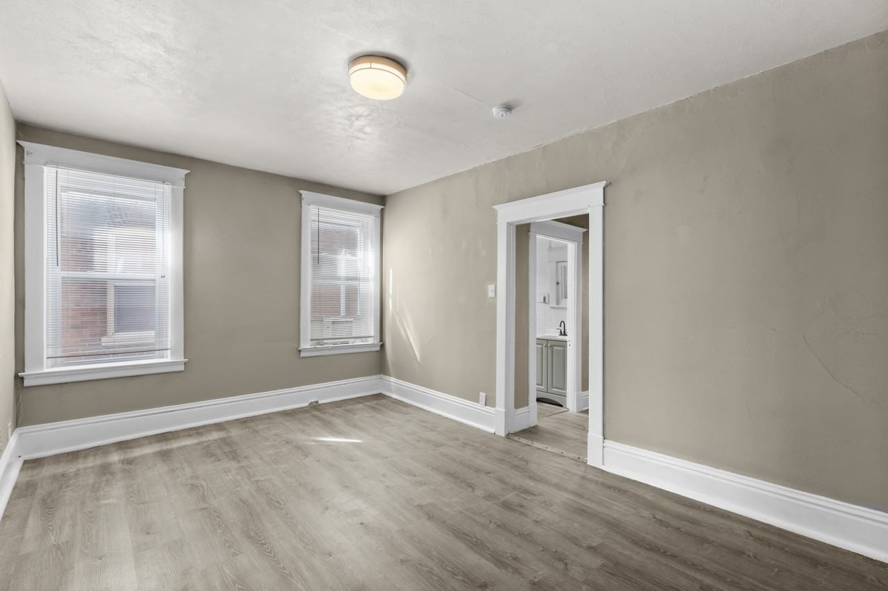 4067 Botanical Ave #1W - Photo 5 of 28