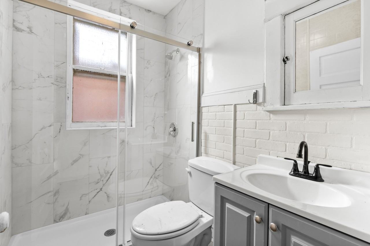 4067 Botanical Ave #1W - Photo 3 of 28