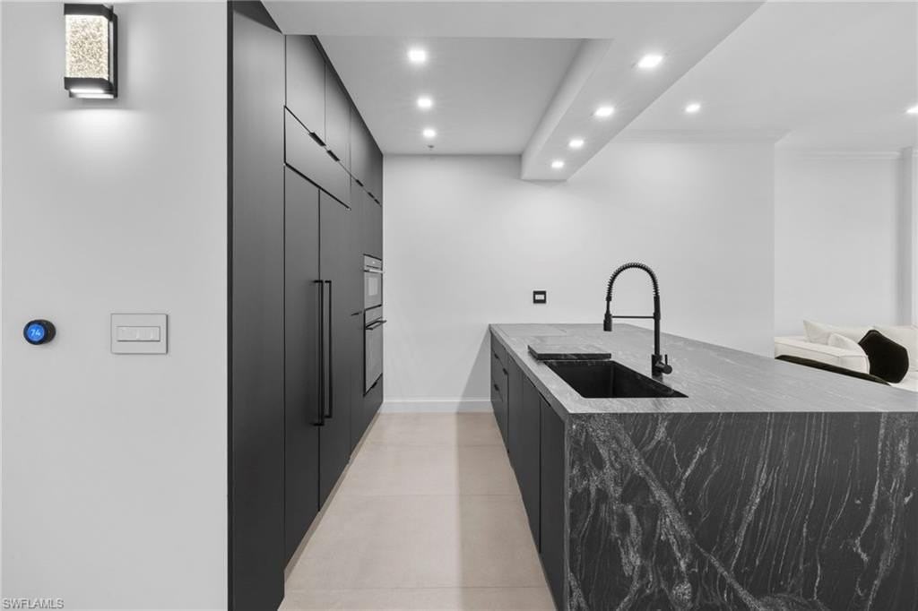 23191 Fashion Dr Unit 8106 - Photo 5 of 50