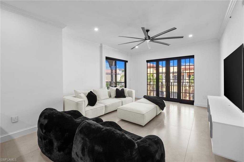 23191 Fashion Dr Unit 8106 - Photo 6 of 50