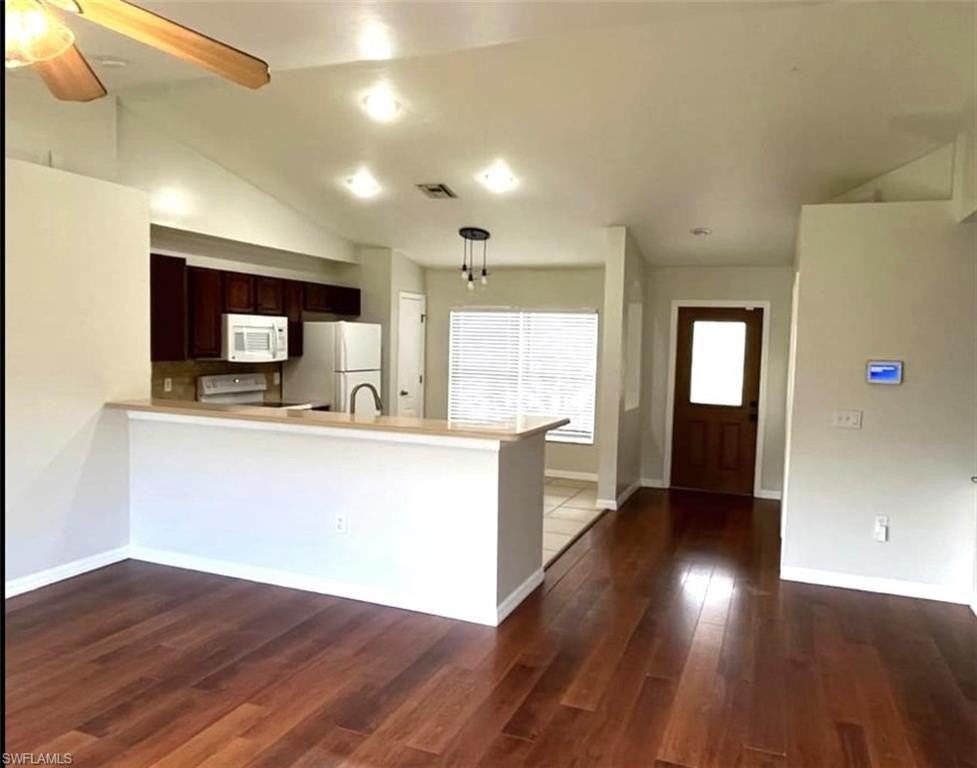 8334 Robin Rd Robin Rd lot: 0840 - Photo 2 of 12