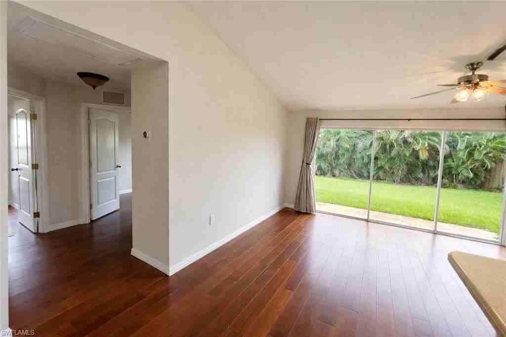 8334 Robin Rd Robin Rd lot: 0840 - Photo 4 of 12