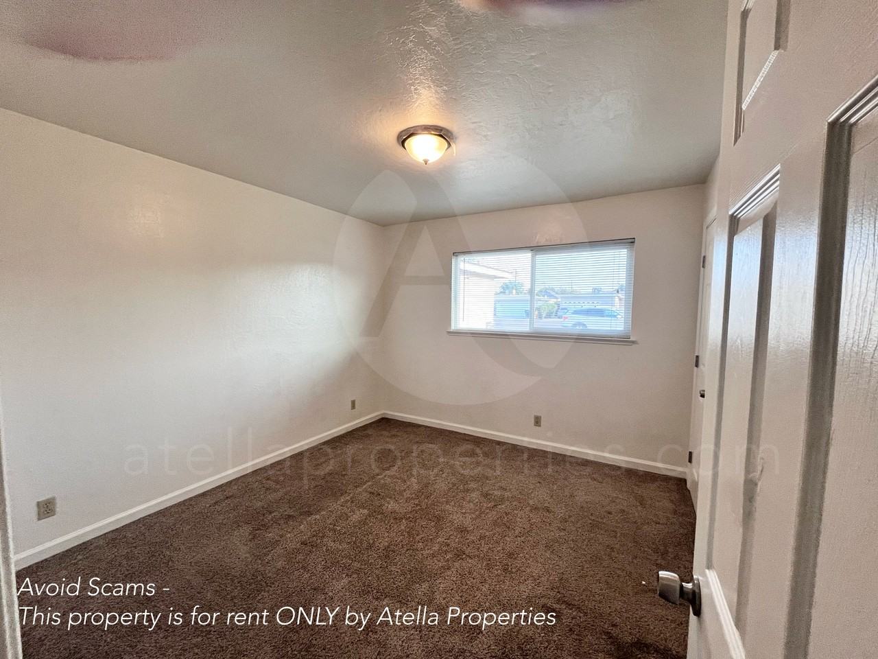 248 E D St #1 - Photo 6 of 9