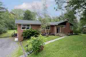 featured image of 216 Berkshire Rd