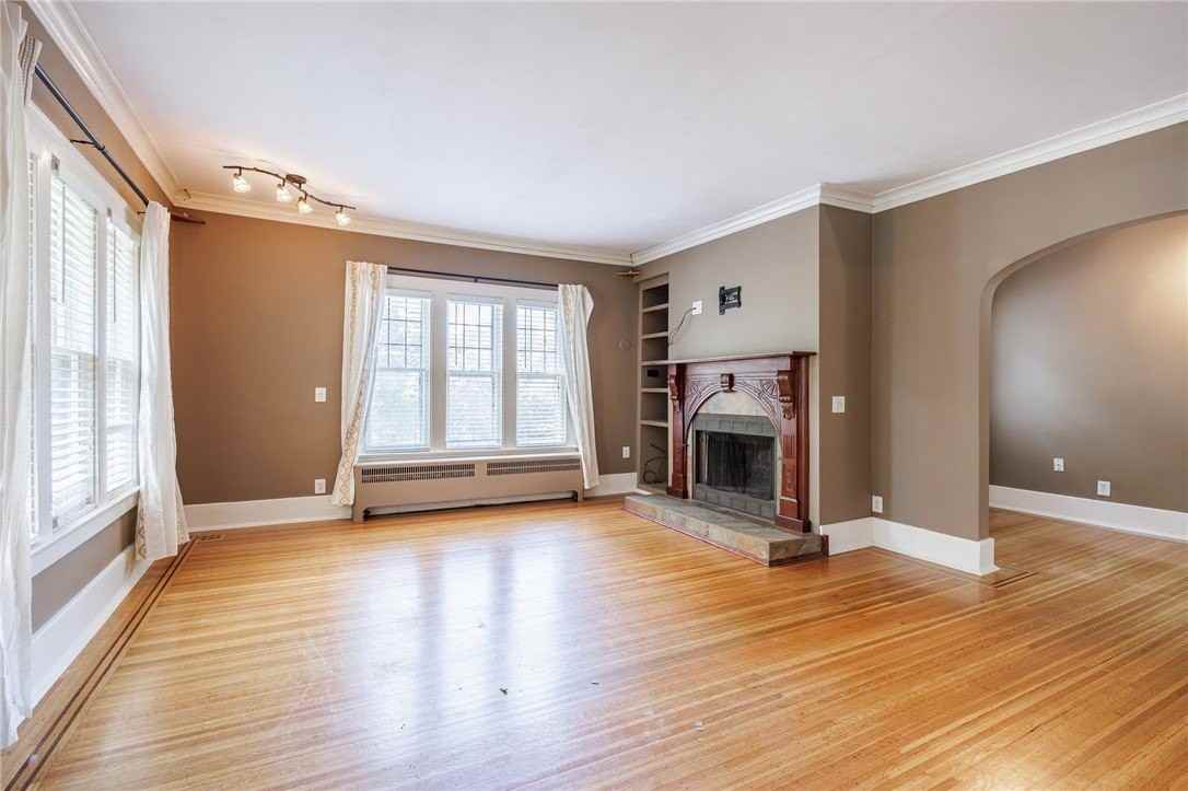 260 Oxford St Unit Up - Photo 7 of 22