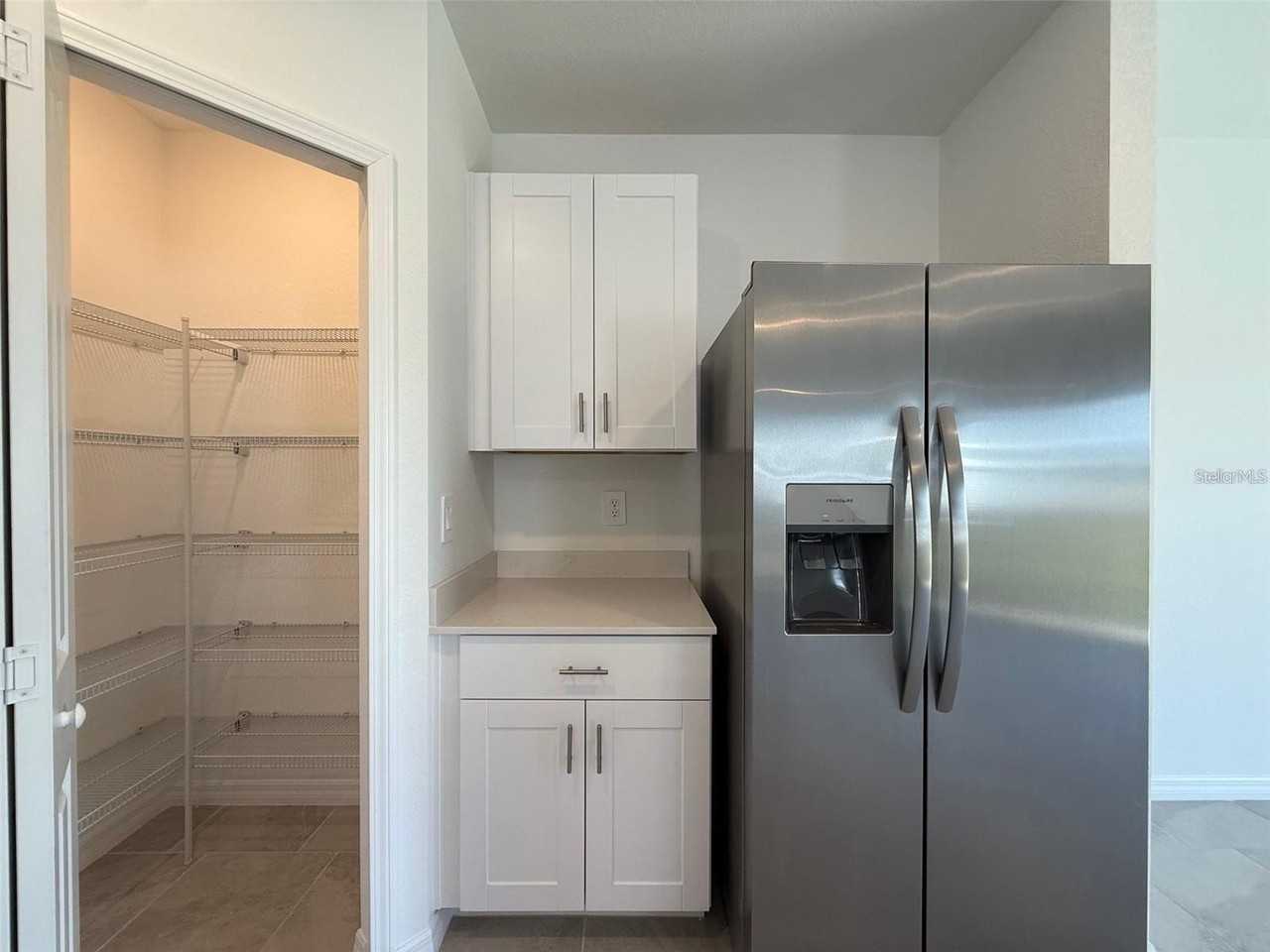 11795 Cloverly Ln - Photo 6 of 34