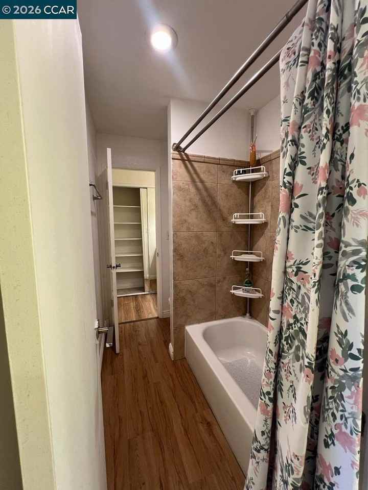 438 Ridgeview Dr - Photo 6 of 11