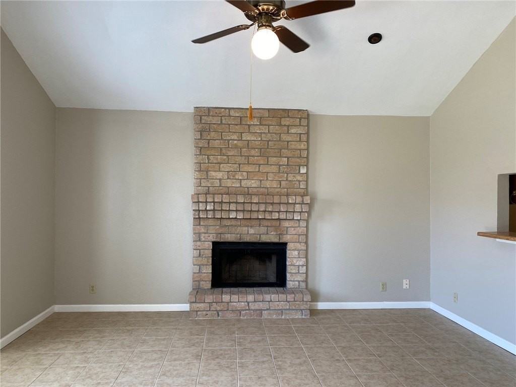 4917 Delwood St #B7 - Photo 3 of 17