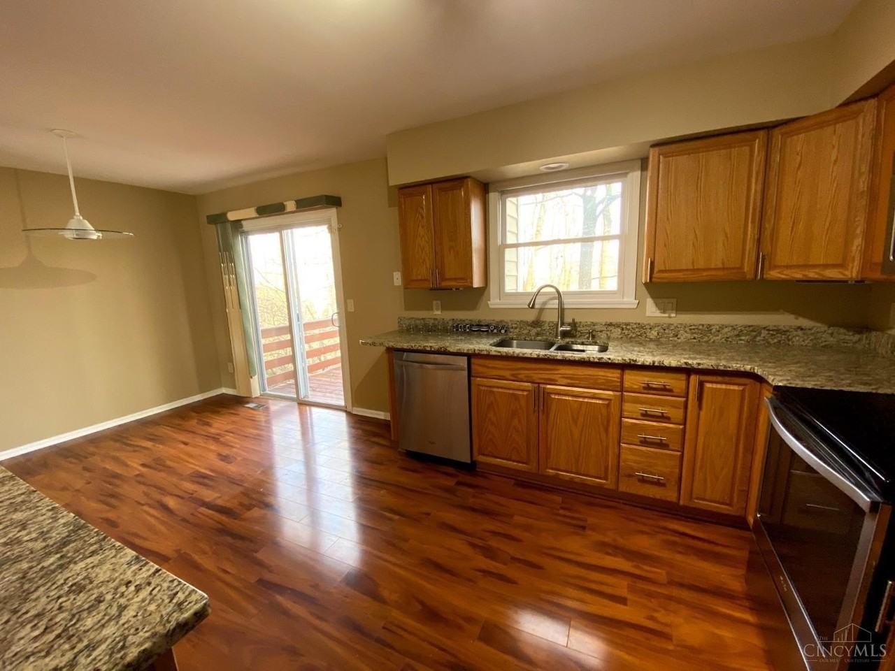 9124 Dominion Cir - Photo 6 of 29