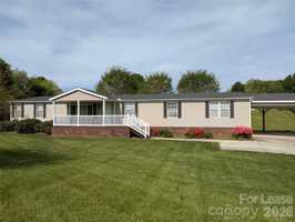 featured image of 338 Weathers Creek Rd