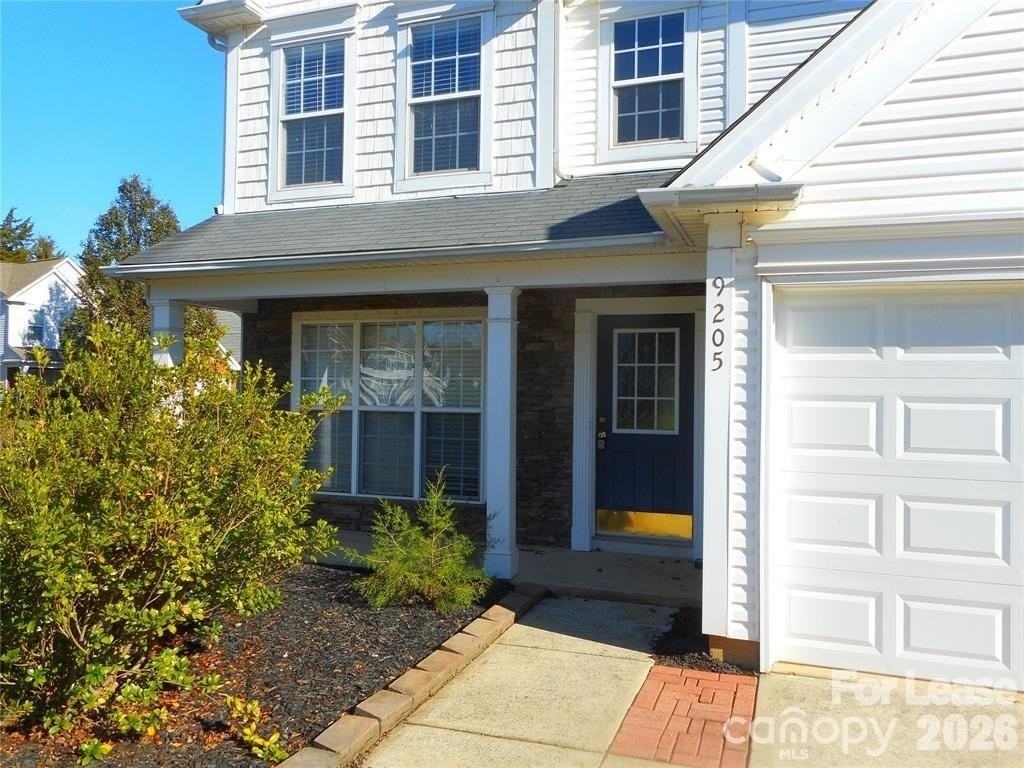 9205 Bellegarde Dr - Photo 2 of 26