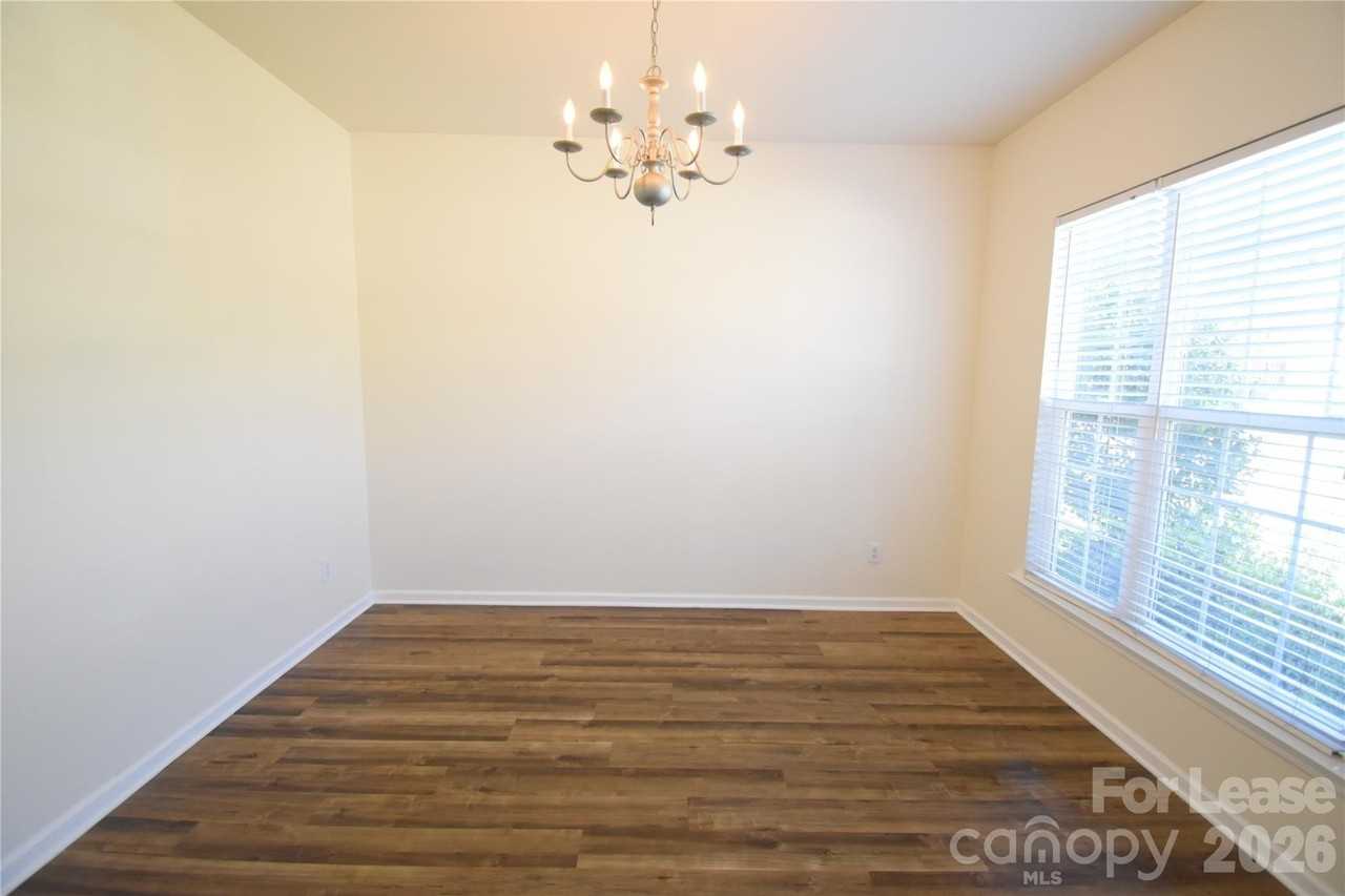 3017 Azalea Hills Dr - Photo 3 of 19