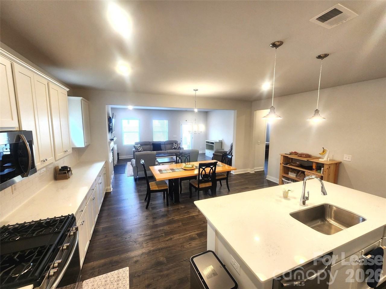 4005 Puddle Pond Rd - Photo 4 of 17