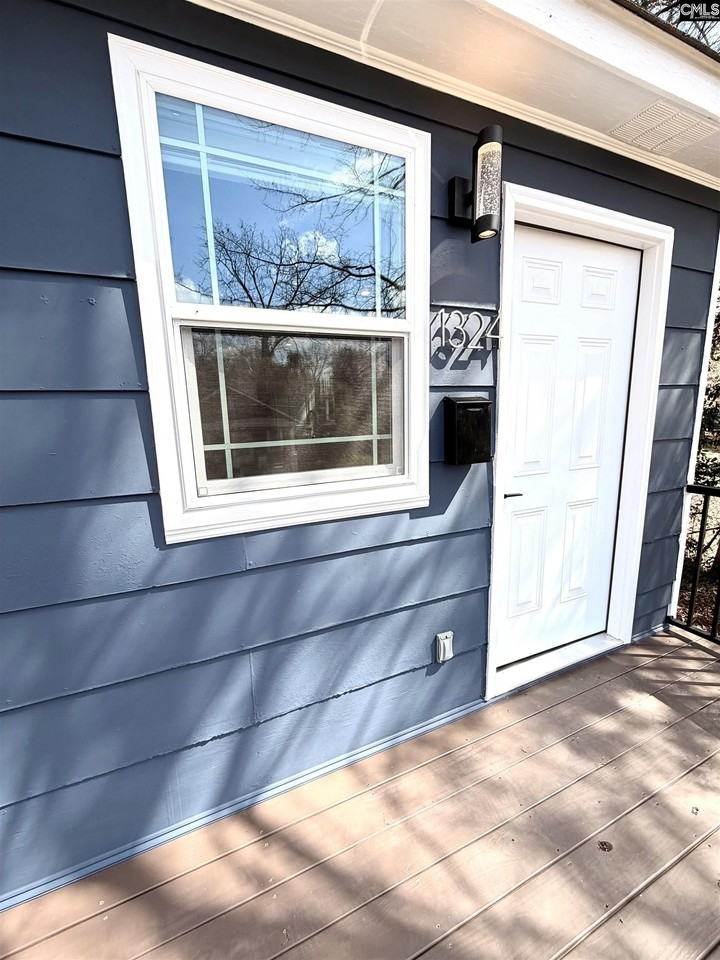 1324 Lyon St - Photo 4 of 13