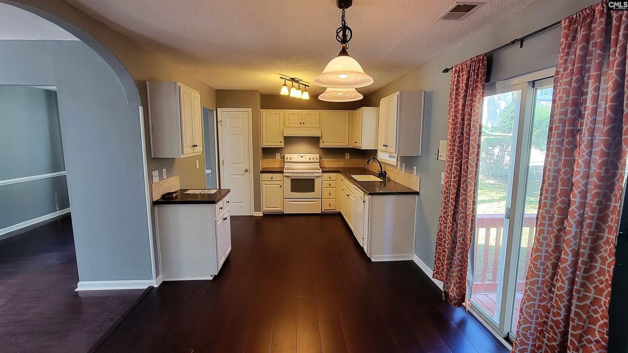 514 Oak Cove Dr - Photo 7 of 20