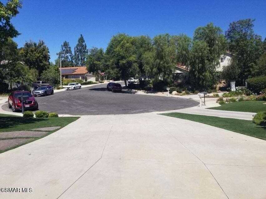 2650 Wordsworth Ct - Photo 2 of 17