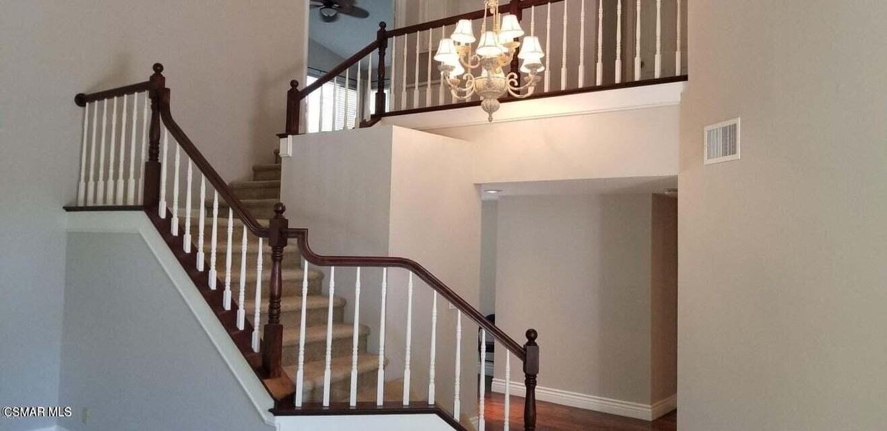 2650 Wordsworth Ct - Photo 4 of 17