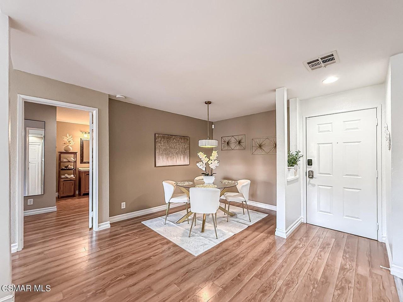 5420 Sylmar Ave Apt 118 - Photo 4 of 37