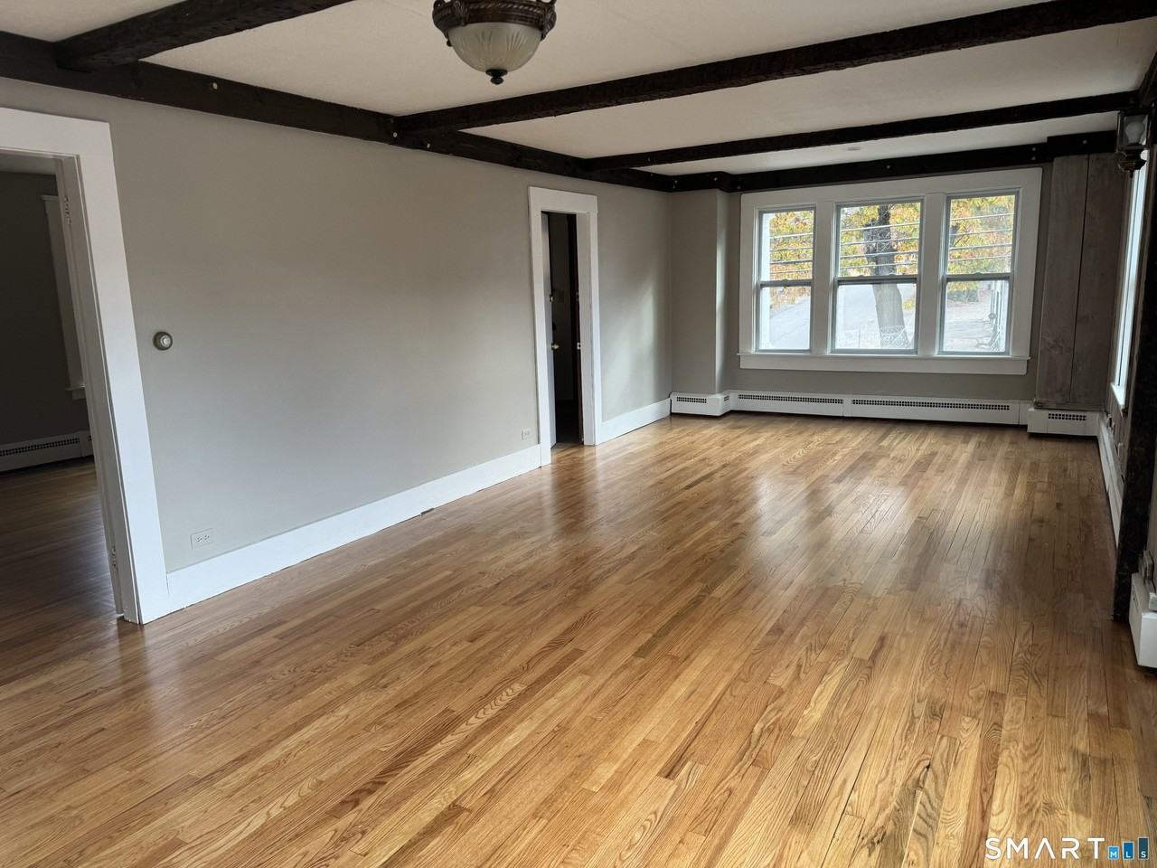 226 Hillside Ave 2nd Fl - Photo 5 of 7