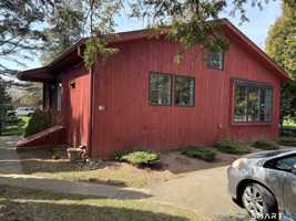 featured image of 9 Sunset Beach Rd Unit B