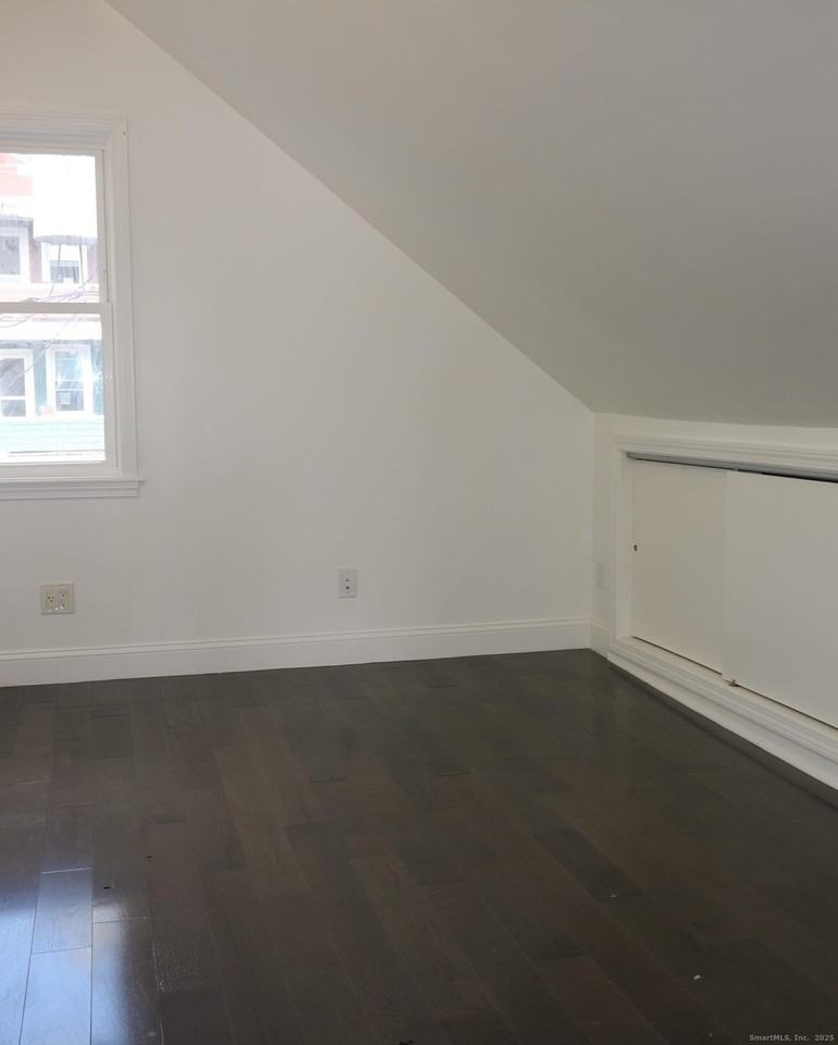 78 West St #2A - Photo 7 of 8