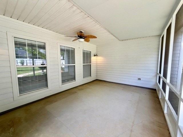 409 Orchard Cir - Photo 2 of 16