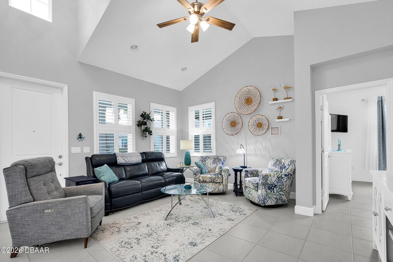 487 Margaritaville Ave - Photo 7 of 43