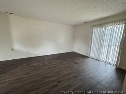 1122 Southwood Dr Apt 4 - Photo 4 of 9
