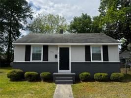 featured image of 1009 Cherry St