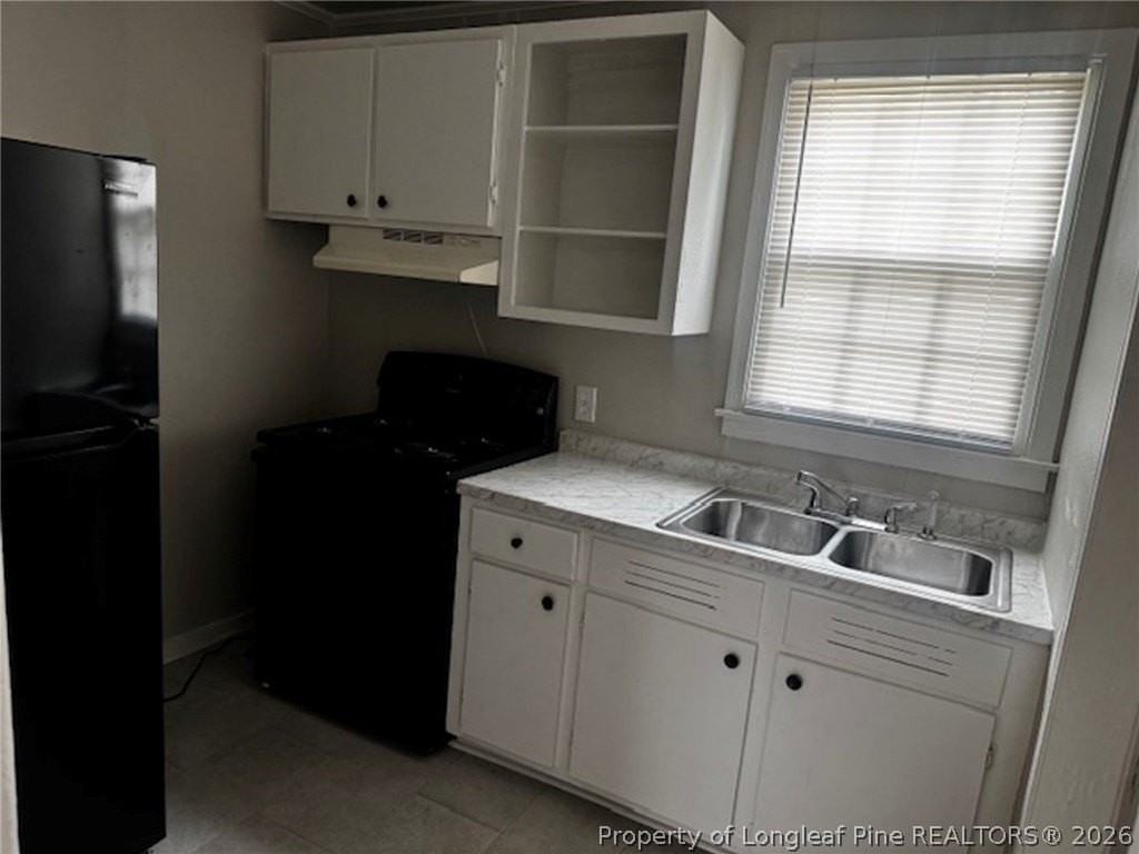 1009 Cherry St - Photo 4 of 8