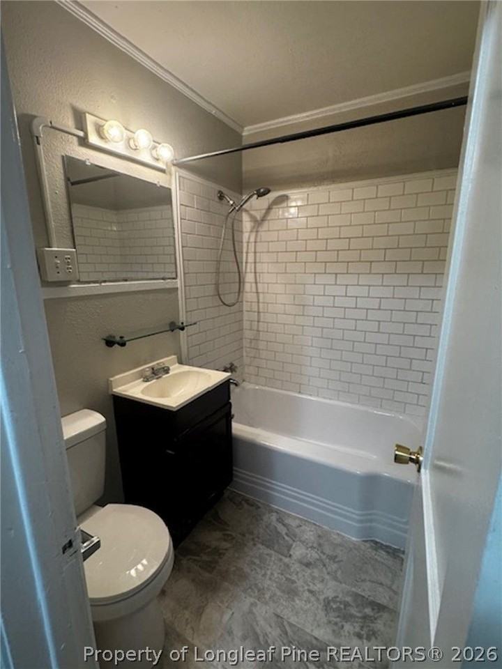 1009 Cherry St - Photo 7 of 8