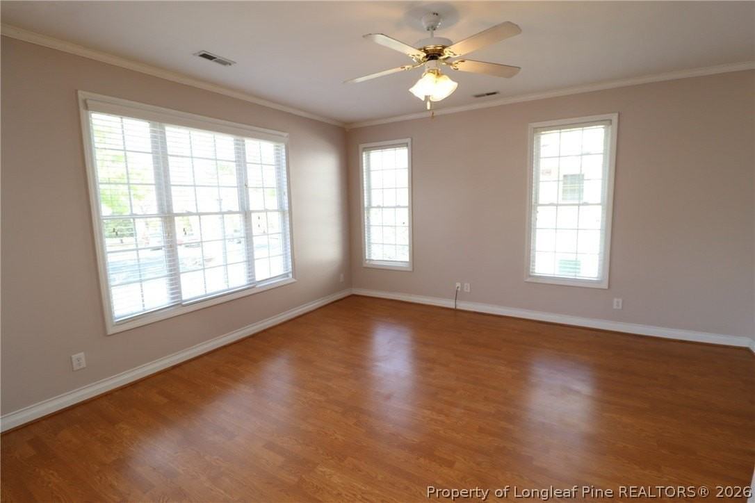 2121 Kudrow Ln Unit 2121 - Photo 4 of 29