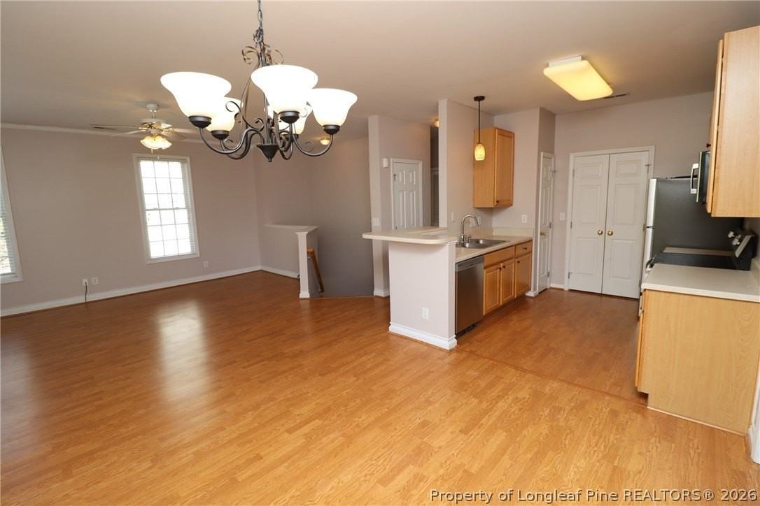 2121 Kudrow Ln Unit 2121 - Photo 7 of 29