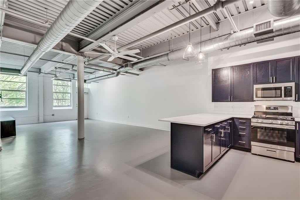 400 Village Pkwy Ne Apt 202 - Photo 7 of 41