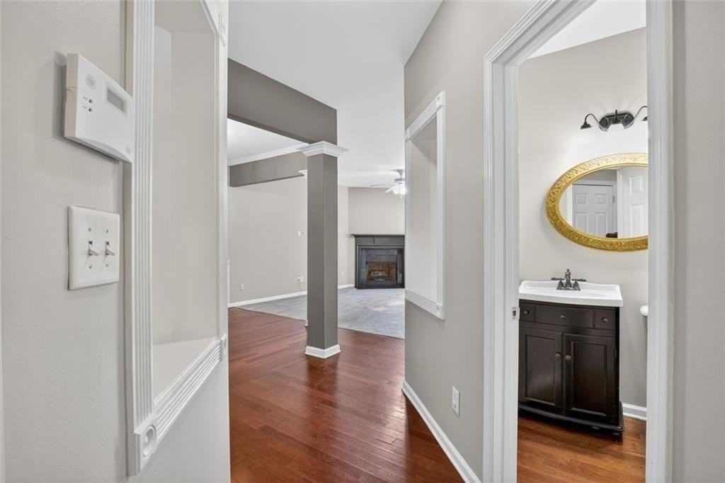 1656 Granville Ct - Photo 2 of 37