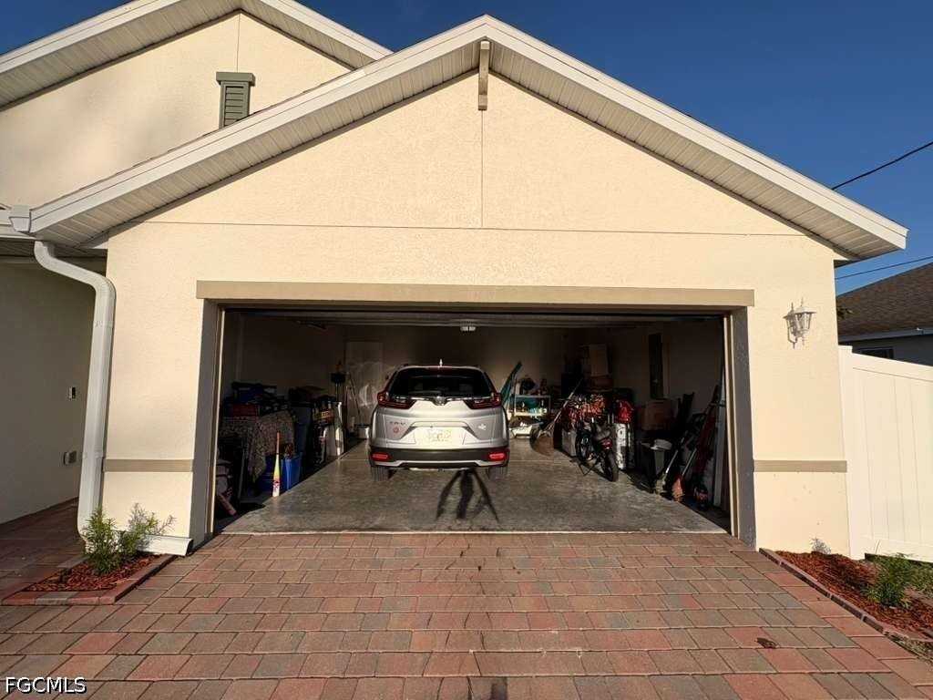 1129 Nw 20th Ave - Photo 2 of 25