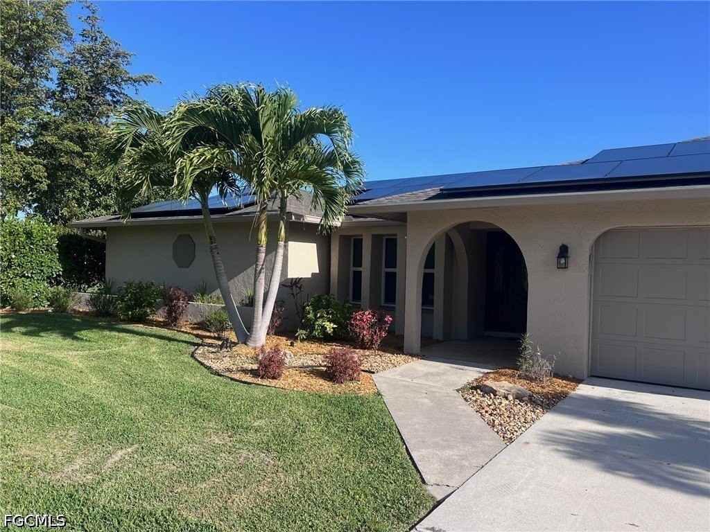 3705 Stoneridge Ct - Photo 2 of 21