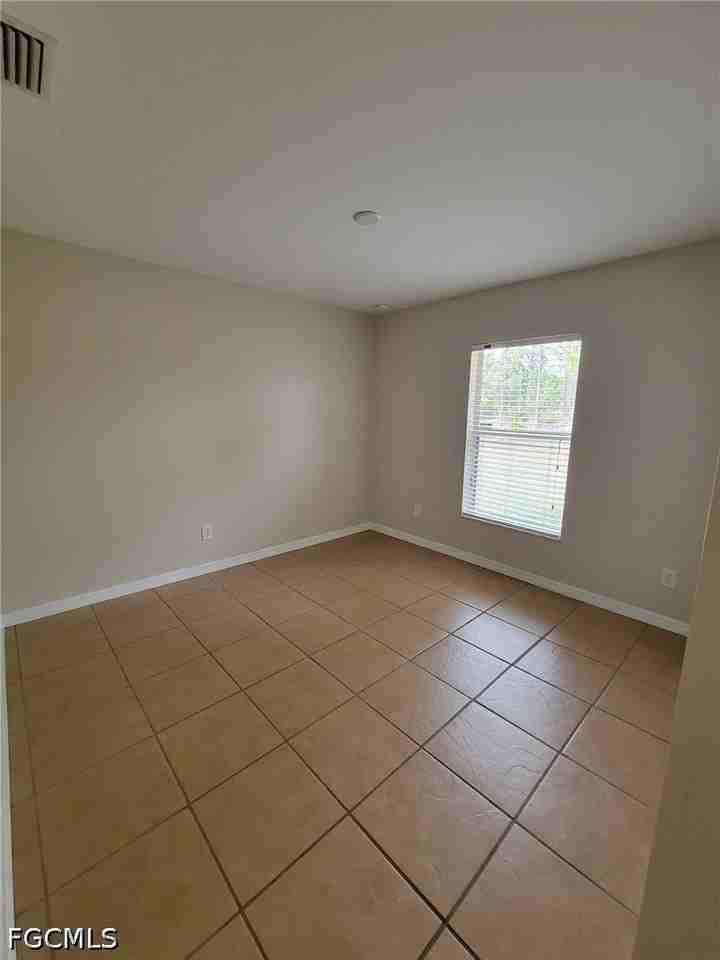 1137 Deauville St E - Photo 7 of 8