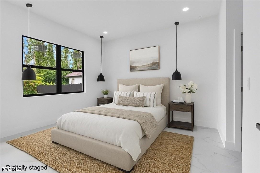 3202 21st St W - Photo 4 of 15