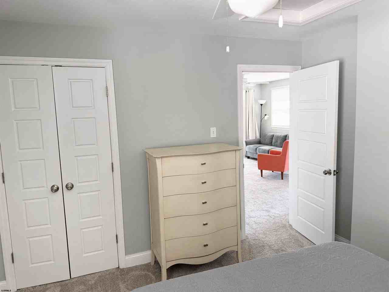 225 West Ave #2ndFLR - Photo 6 of 10