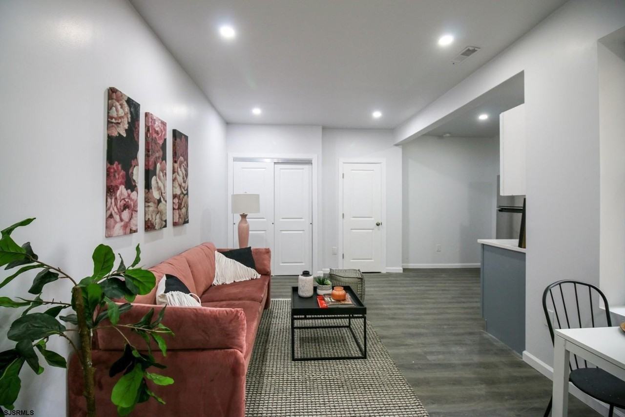 212 Atlantic Ave #A3 - Photo 4 of 28