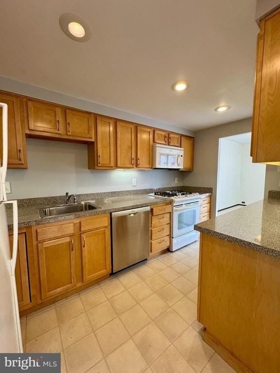 801 Yale Ave #1128 - Photo 5 of 22