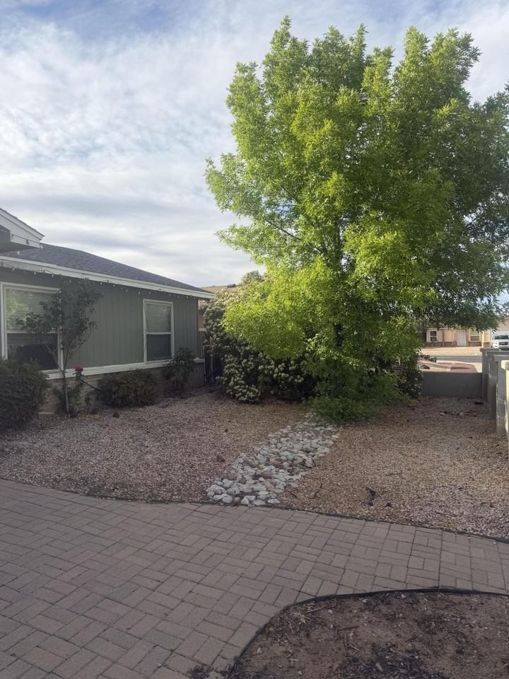 3913 68th St Nw - Photo 3 of 12