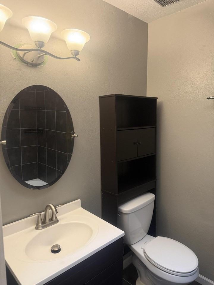 3913 68th St Nw - Photo 6 of 12